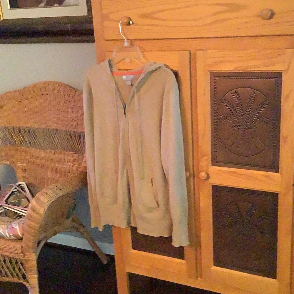 Women’s full zip hoody sweater , size L